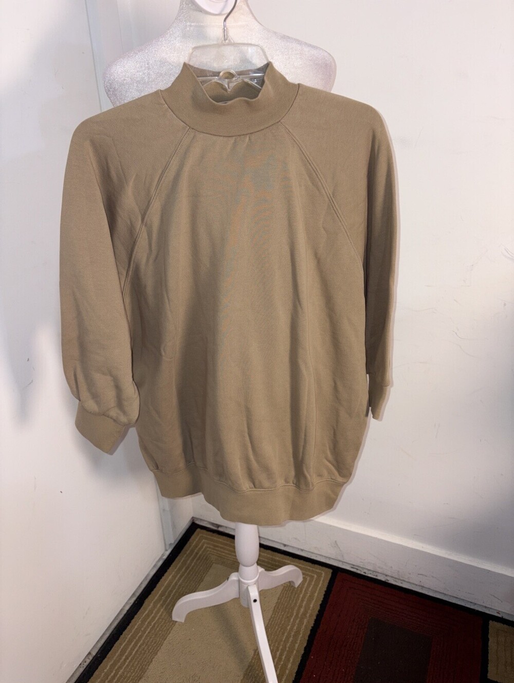 Fear Of God Essentials Women's Pullover Sweatshirt Tan Medium 3/4 Sleeve NWOT